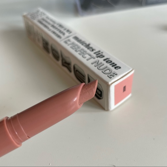 BUXOM True Nude Lip Foundation - Picture 5 of 8